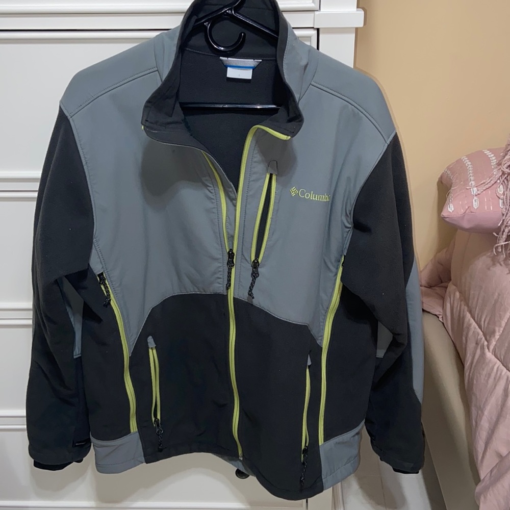 GREAT CONDITION Men’s Columbia Sportswear Jacket